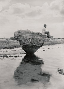 コルセットロック 作： H. H. Tilbrook